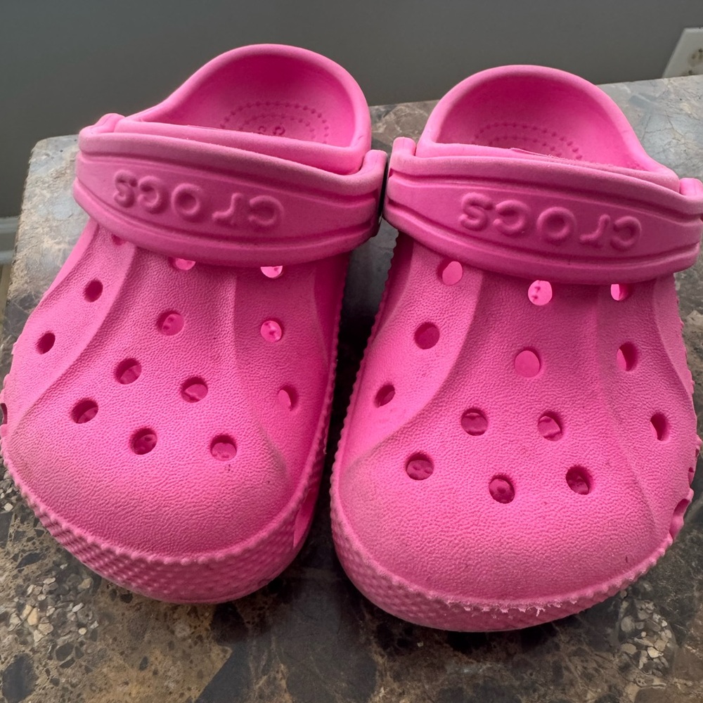 Crocs Baya Toddler Clogs Hot Pink Size 7C